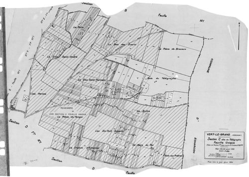 VERT-LE-GRAND. - Cadastre révisé pour 1936 : plan du tableau d'assemblage, plans de la section A les Noues 1ère feuille, section B Montaubert 1ère feuille, idem 2ème feuille, idem 3ème feuille, section D le Village 2ème feuille ; cadastre renouvelé pour 1