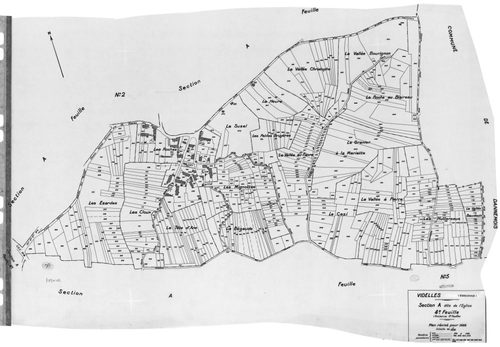 VIDELLES. - Cadastre révisé pour 1938 : plan du tableau d'assemblage, plans de la section A l'Eglise 1ère feuille, idem 2ème feuille, idem 3ème feuille, idem 4ème feuille, idem 5ème feuille, idem 6ème feuille, section B Mont-Moyen 1ère feuille, idem 2ème 