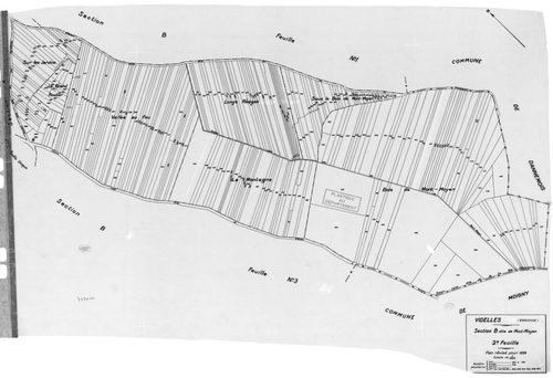 VIDELLES. - Cadastre révisé pour 1938 : plan du tableau d'assemblage, plans de la section A l'Eglise 1ère feuille, idem 2ème feuille, idem 3ème feuille, idem 4ème feuille, idem 5ème feuille, idem 6ème feuille, section B Mont-Moyen 1ère feuille, idem 2ème 