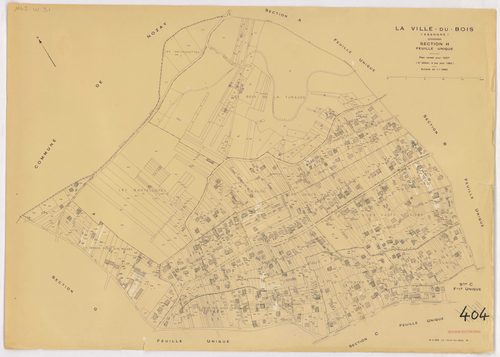 VILLE-DU-BOIS (LA). - Plan révisé pour 1937 : plan du tableau d'assemblage ; plan révisé pour 1937, à jour pour 1977 (3ème édition) : plan de la section A ; plan révisé pour 1937, à jour pour 1982 (3ème, 4ème édition) : plans des sections B, C, D, E, F, G