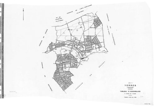 YERRES. - Cadastre de 1810 mis à jour pour 1965 : plan du tableau d'assemblage, plans de la section A 1ère feuille, idem 2ème feuille, section B ; cadastre renouvelé pour 1965 : plans de la section AK, section AL, section AM, section AN, section AO, secti