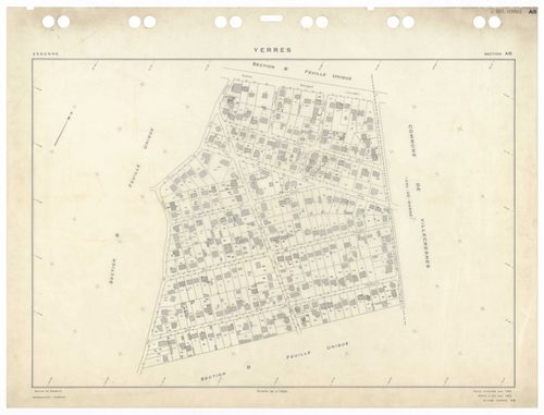 YERRES, plans minutes de conservation : tableau d'assemblage,1965, Ech. 1/5000 ; plans des sections A1, A2, BU, 1965, Ech. 1/2500, section AL, 1965, Ech. 1/2000, sections AB, AC, AD, AE, AH, AI, AK, AM, AN, AO, AP, AR, AS, AT, AV, AW, AX, AY, BB, BC, BD, 